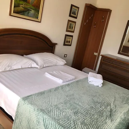 Ajl Appartement Tirana