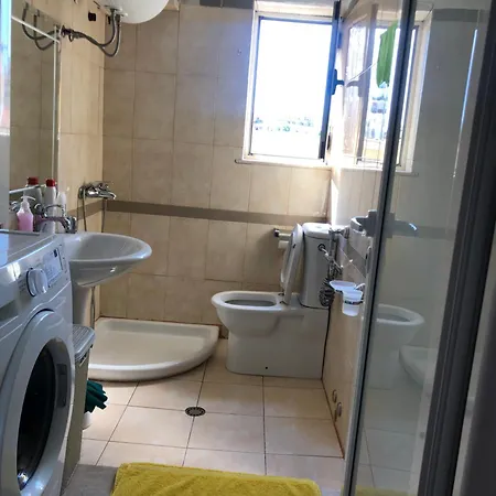 Ajl Apartment