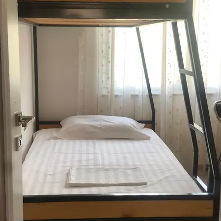 Ajl Apartment